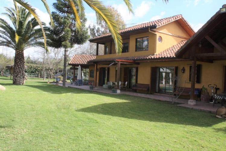 Casa en Condominio Los Almendros