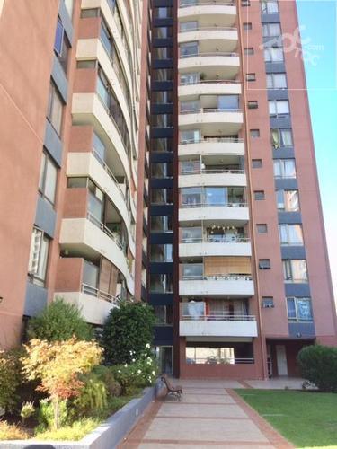 Cercano a Barrio Italia, ÑUÑOA: Dueña directa vende,