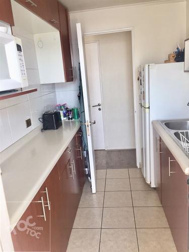 Cercano a Barrio Italia, ÑUÑOA: Dueña directa vende,