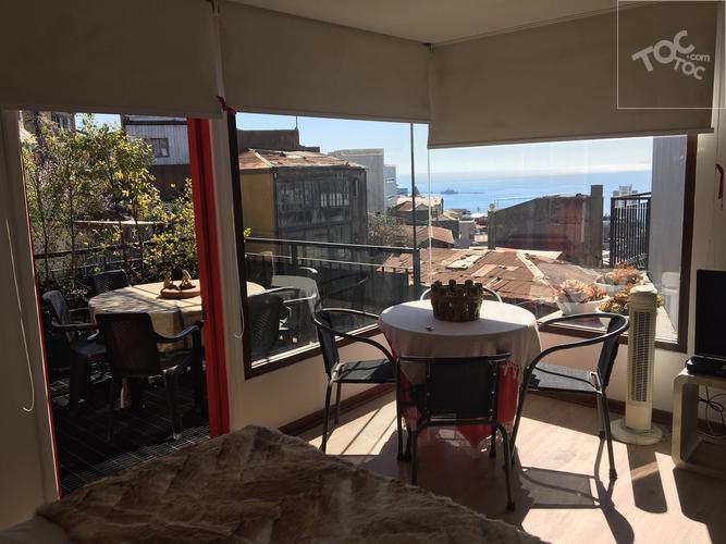 F Y C VENDE EXCELENTE PROPIEDAD EN VALPARAISO
