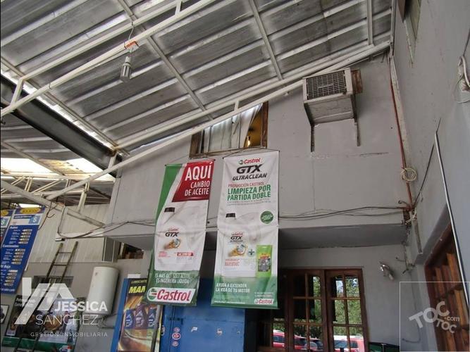 Terreno con local acondicionado como lubricentro, vulcanización y taller mecánico , Camilo Henríquez
