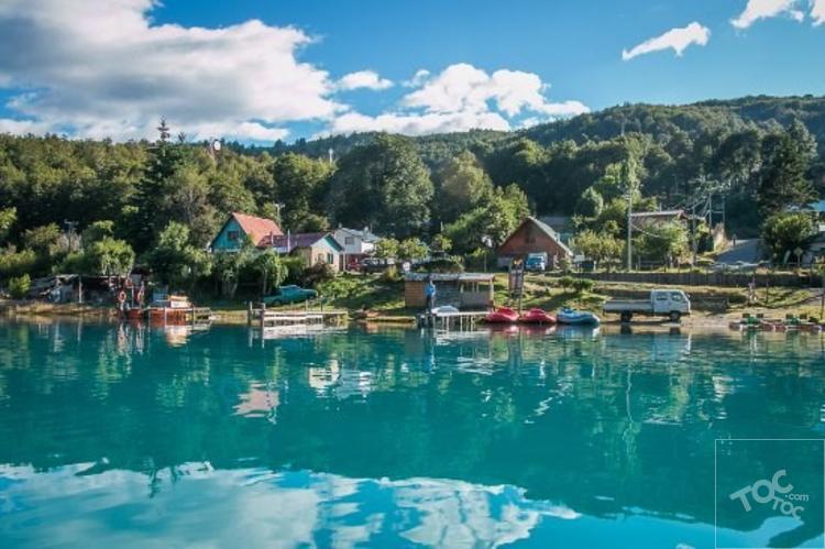 Vendo campo de 9,5 hectareas a 300 mt de Puerto Bertrand