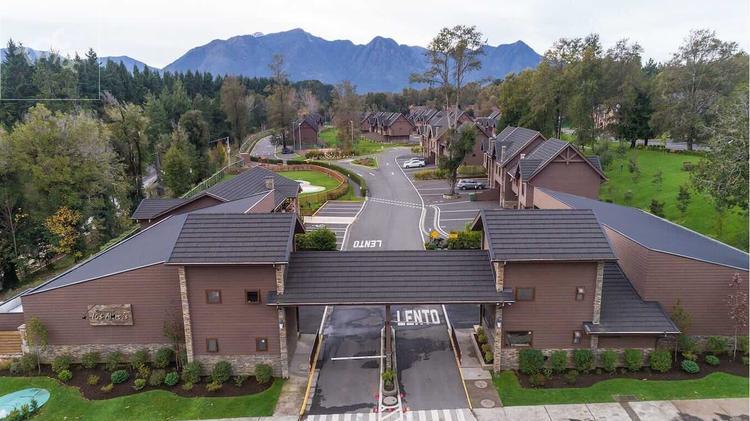 Oportunidad! Casa Condominio Alicura Pucon
