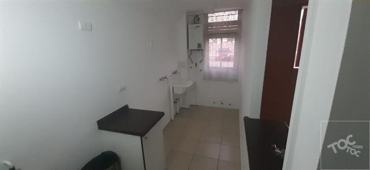Departamento en Primer Piso, Condominio Mistral III