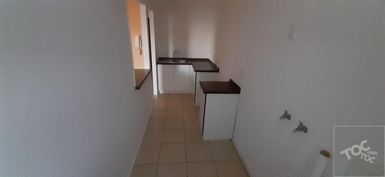 Departamento en Primer Piso, Condominio Mistral III