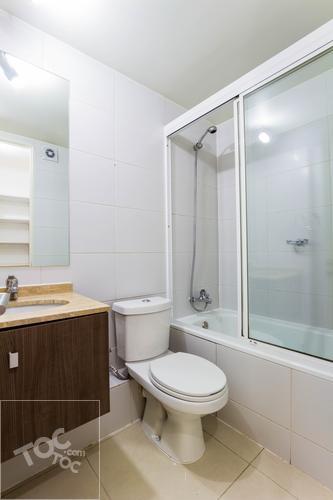 Arriendo Departamento Metro Santa Lucia, Sara Del Campo 535 Arrienda con Gastos Comunes Fijos