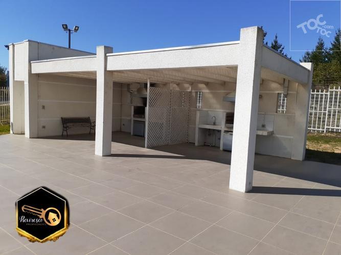 ARRIENDO DEPARTAMENTO AMOBLADO EN COND. PARQUE LAGUNA CURAUMA