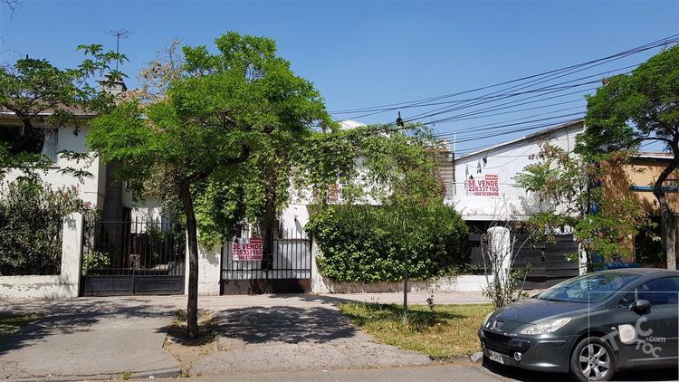 Propiedad de 636 m2 en Infante Elena Blanco