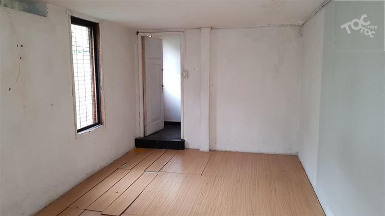 Propiedad de 636 m2 en Infante Elena Blanco