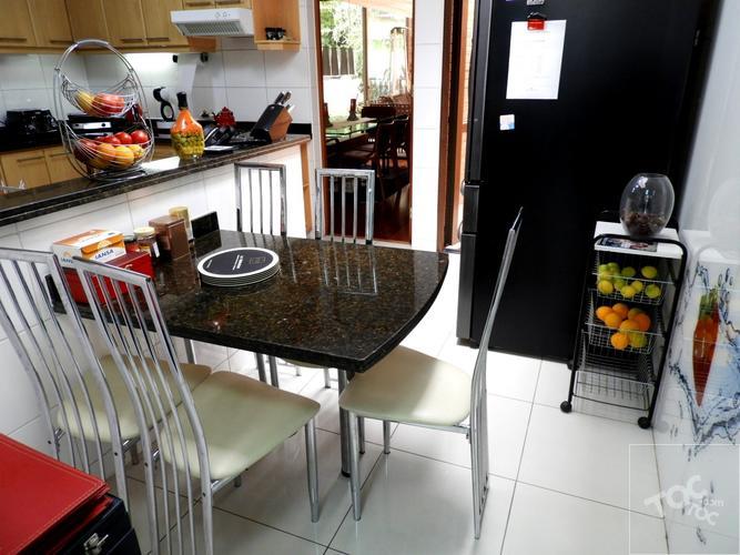 Se Vende-Preciosa Casa en Sector San Carlos de Apoquindo