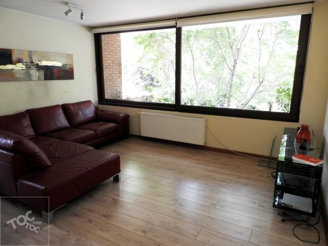 Se Vende-Preciosa Casa en Sector San Carlos de Apoquindo