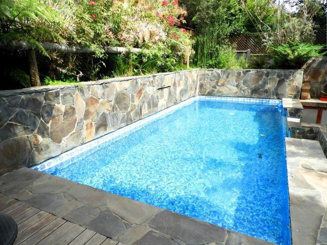 Se Vende-Preciosa Casa en Sector San Carlos de Apoquindo