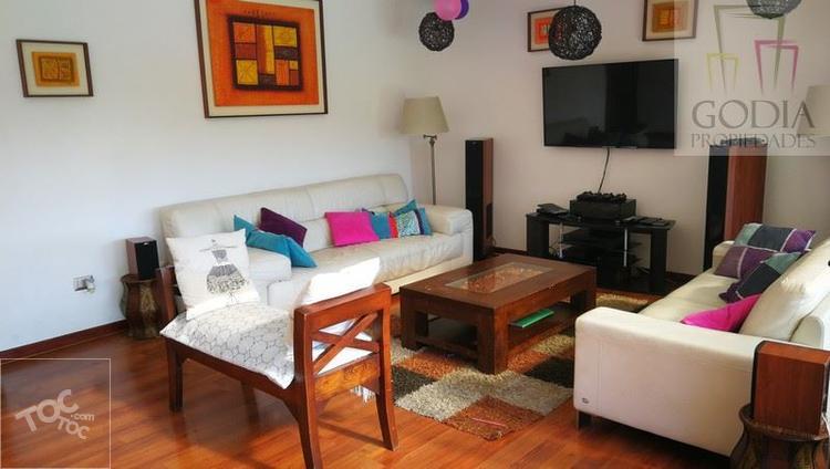 ¡ESPECTACULAR CASA EN CONDOMINIO! - LAS PIRCAS