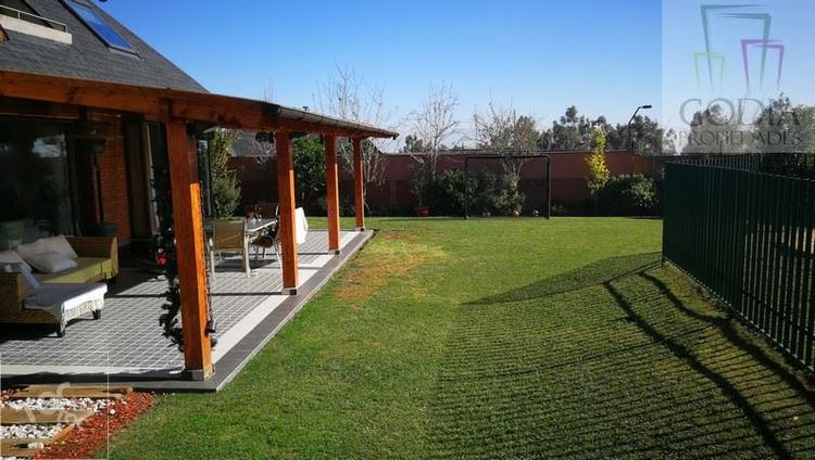 ¡ESPECTACULAR CASA EN CONDOMINIO! - LAS PIRCAS