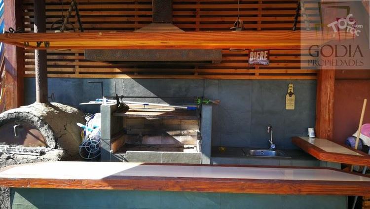 ¡ESPECTACULAR CASA EN CONDOMINIO! - LAS PIRCAS