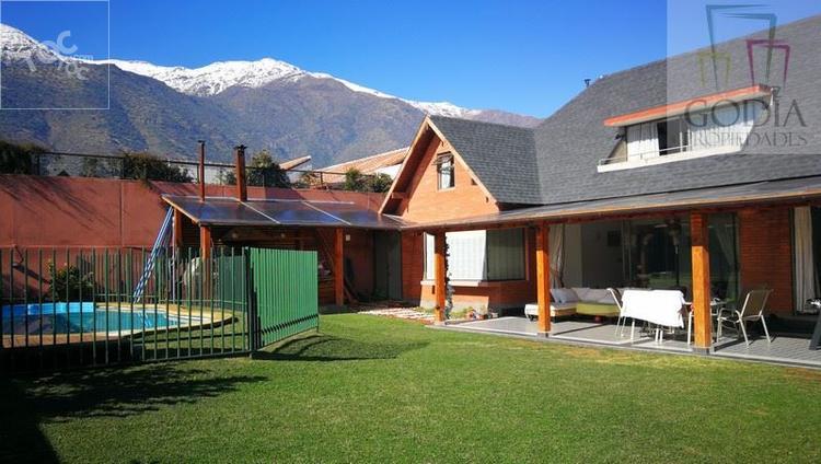 ¡ESPECTACULAR CASA EN CONDOMINIO! - LAS PIRCAS