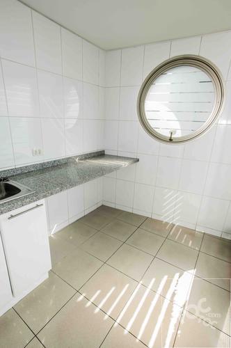 Arriendo departamento Presidente Riesco con el Golf