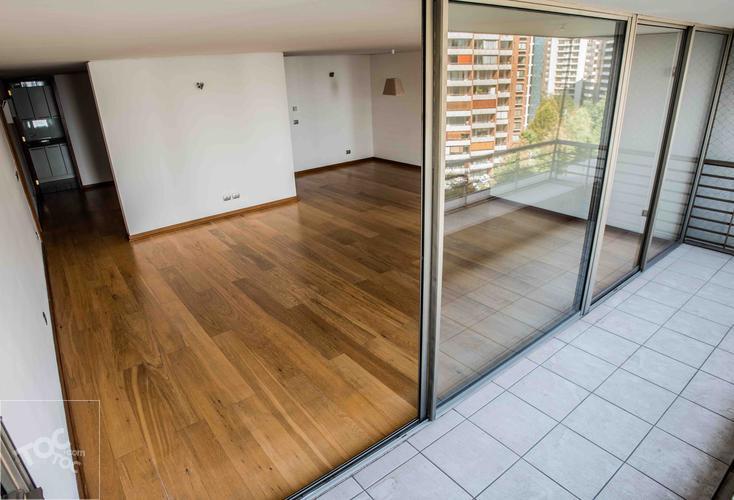 Arriendo departamento Presidente Riesco con el Golf