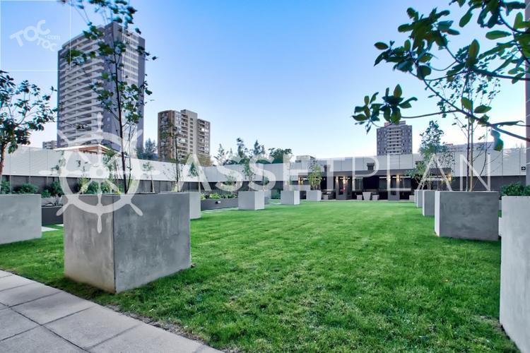 Cuarta Avenida 1350 (+ Estacionamiento /+ Bodega), Condominio Conquista Cuarta Avenida