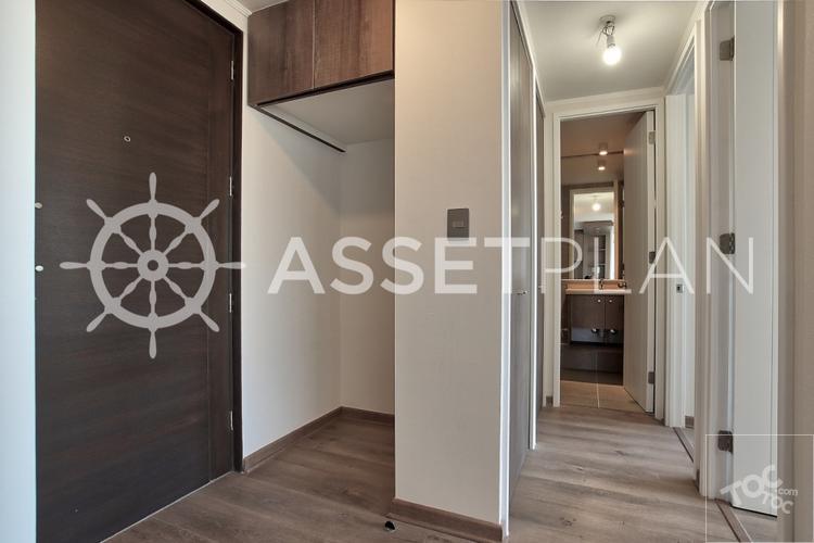 Cuarta Avenida 1350 (+ Estacionamiento /+ Bodega), Condominio Conquista Cuarta Avenida