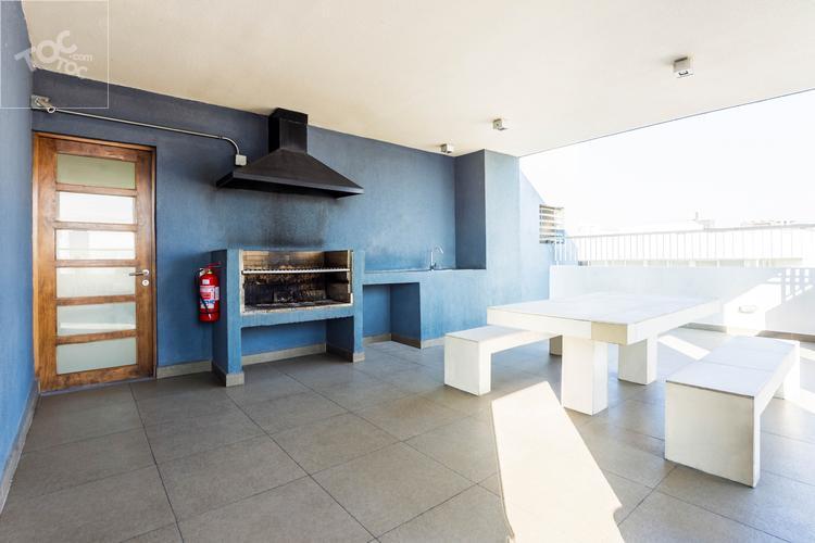 Arriendo Departamento Santa Rosa 237 Metro Santa Lucia 2H y 2B + Terraza