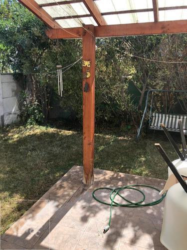 Casa en la seguridad de un condominio