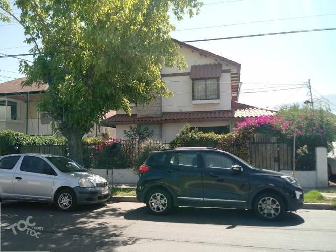 A pasos de Av. Macul