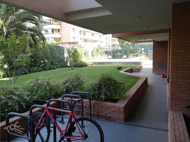VENTA SIN COMISIÓN DE CORREDOR DE EXTRAORDINARIO DEPARTAMENTO EN PROVIDENCIA