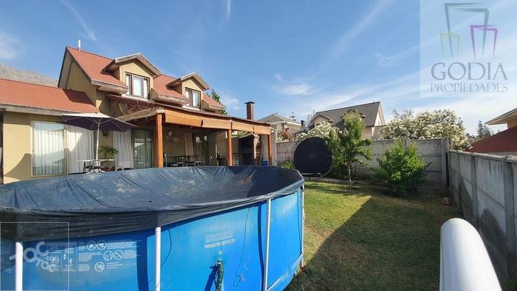 EXCELENTE oportunidad en condominio - Altomacul