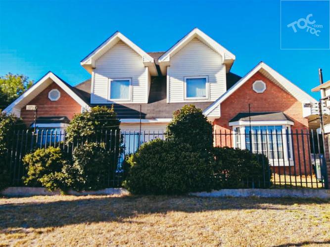 (JGA) EXCLUSIVA CASA EN LOMAS DE MONTEMAR
