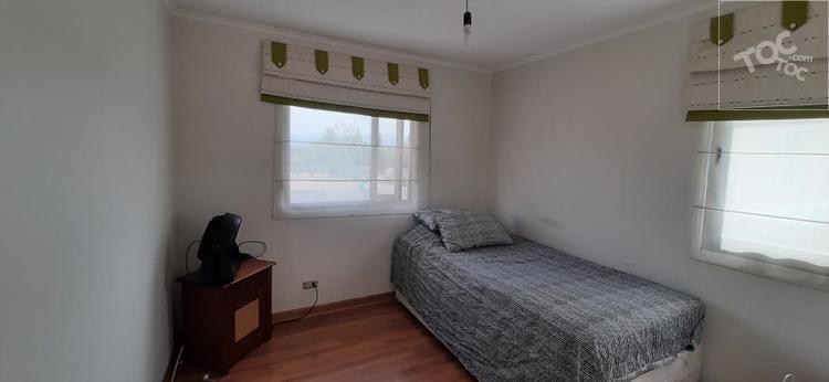 Casa 140 m2 con piscina, Valle Araucarias