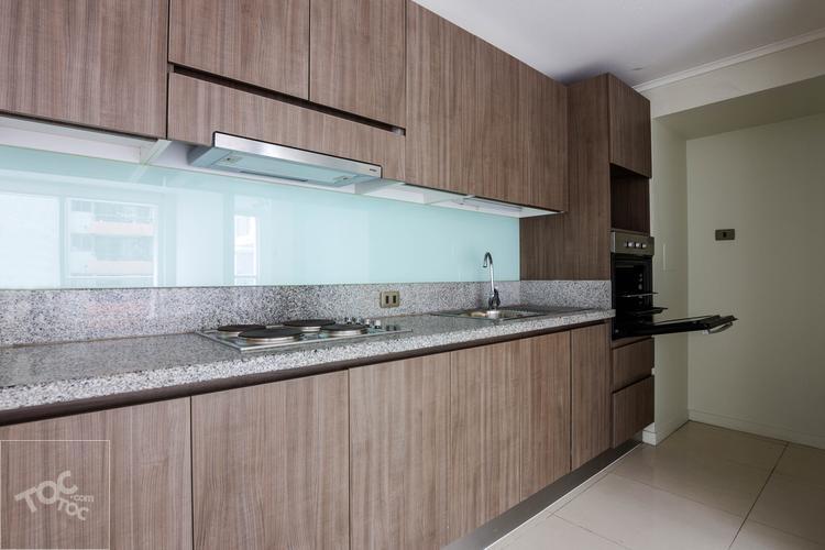 Arriendo Departamento 1 Habitación y 1 Baño Metro Santa Lucia