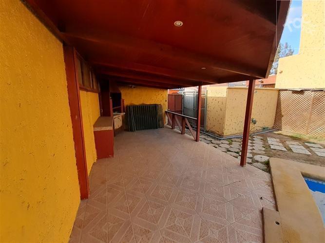 Casa en Condominio Los Lirios del Desierto.