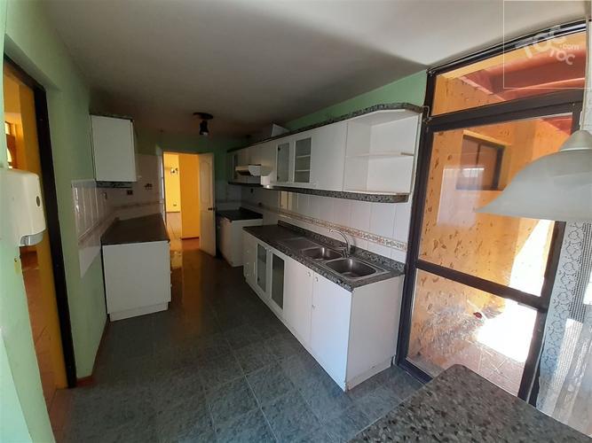 Casa en Condominio Los Lirios del Desierto.