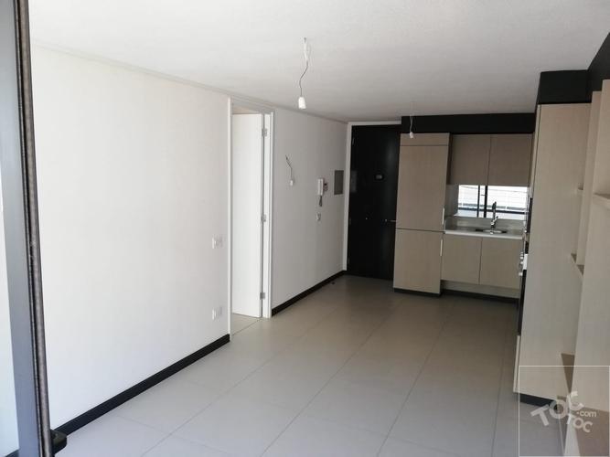 Arriendo moderno depto. de 1 dormitorio, metro Plaza Egaña