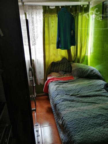 Departamento duplex en villa Raúl Silva Henriquez, Cerrillos
