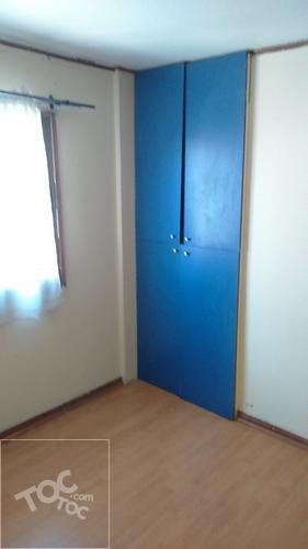 Conjunto Residencial Parque Larrain Departamento 2 amplios dormitorios con closet.