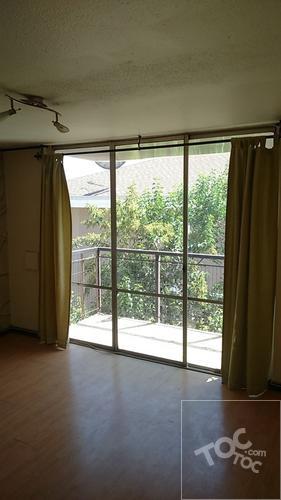 Conjunto Residencial Parque Larrain Departamento 2 amplios dormitorios con closet.