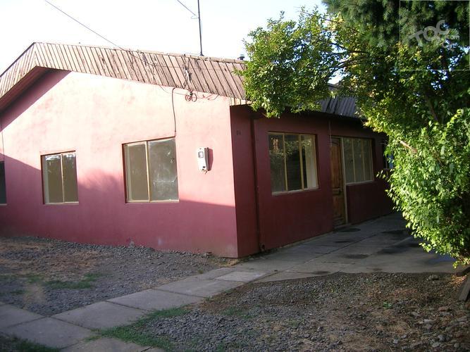 Arriendo casa en Villa Los Robles - Chillán