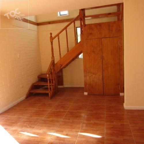 VENDO HERMOSA CASA EN BELLOTO 2000