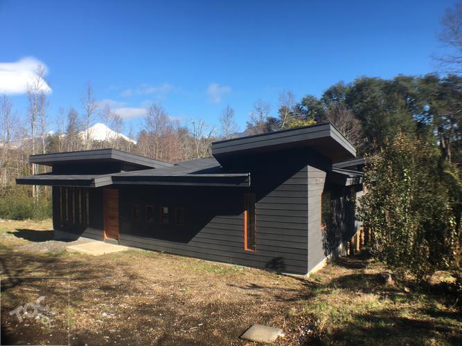 Moderna y Nueva Casa de Diseño en Saltos de Mariman