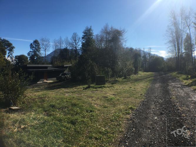 Moderna y Nueva Casa de Diseño en Saltos de Mariman