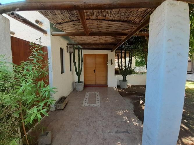 Casa en venta en sector callejón Guillermo Toro Lorca