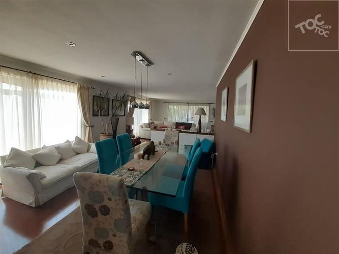 Casa en venta en sector callejón Guillermo Toro Lorca