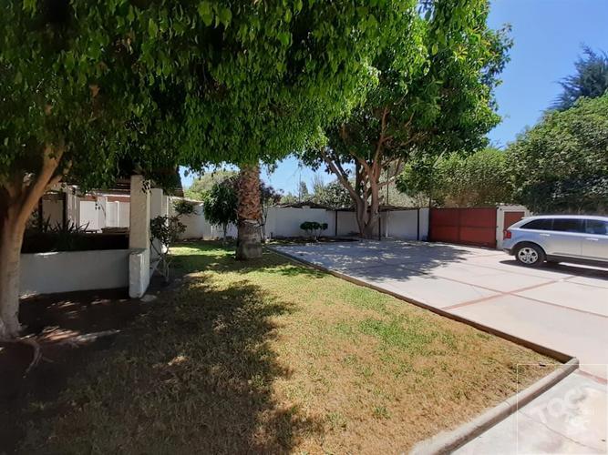 Casa en venta en sector callejón Guillermo Toro Lorca