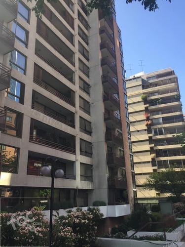 DEPTO 3 DORMITORIOS 2 BAÑOS ESTC Y B. CALLE LUZ LAS CONDES