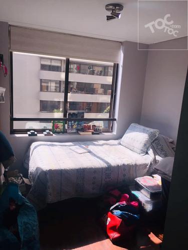 DEPTO 3 DORMITORIOS 2 BAÑOS ESTC Y B. CALLE LUZ LAS CONDES