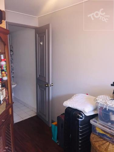 DEPTO 3 DORMITORIOS 2 BAÑOS ESTC Y B. CALLE LUZ LAS CONDES