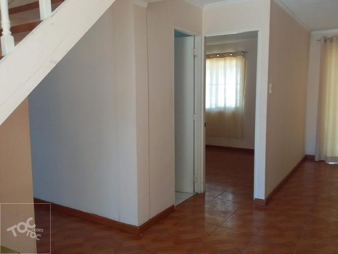 SE VENDE CASA EN CONDOMINIOS LIRCAY