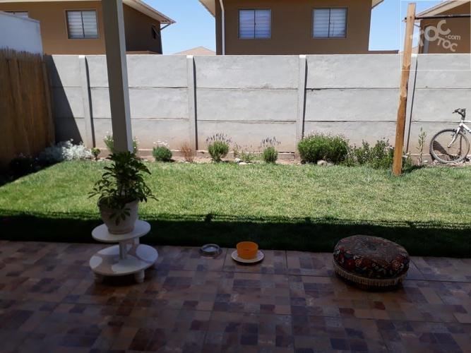 Oportunidad sin Comisión Impecable en Condominio Buin